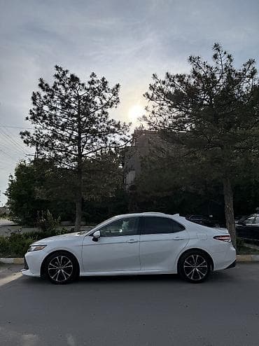 Унаа сатуу: Toyota Camry: 2020 г., 2.5 л, Автомат, Бензин, Седан — 5