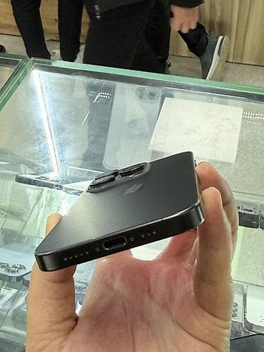 айфрн 15: IPhone 15 Pro, Б/у, 512 ГБ, Black Titanium, 88 % — 8