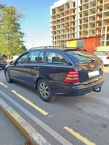 e500 124: Mercedes-Benz C-Class: 2002 г., 2.2 л, Автомат, Дизель, Универсал — 4