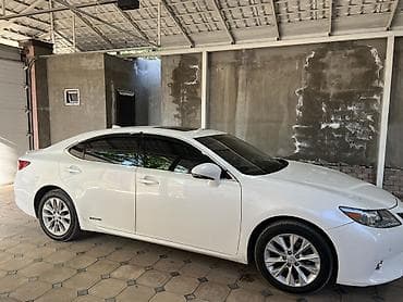 Продажа авто: Lexus ES: 2015 г., 2.5 л, Вариатор, Гибрид, Седан — 4