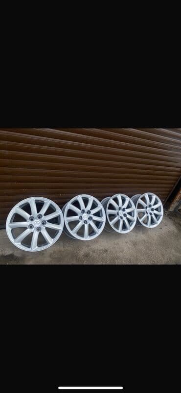 продаю титан диск на ниву: Литые Диски R 18 Toyota, Комплект, отверстий - 5 — 1