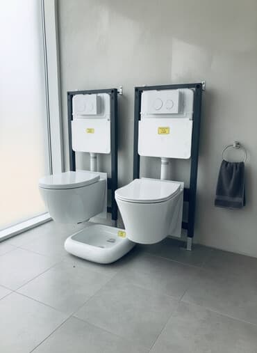 уличный туалет: Унитаз Подвесной(Инсталляция), Новый, Материал: Керамика — 1