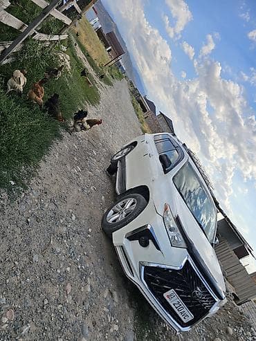 араба ош: Toyota Highlander: 2011 г., 3.5 л, Автомат, Бензин, Кроссовер — 3