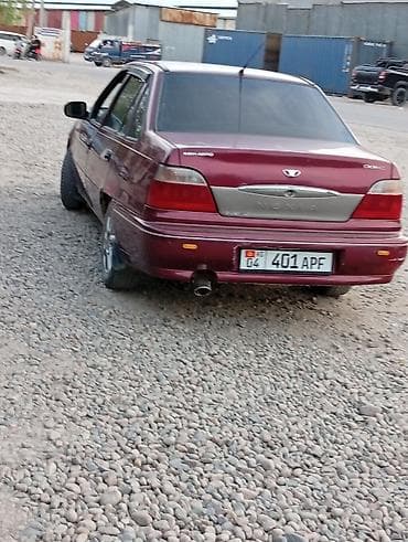 Daewoo Nexia: 2007 г., 1.5 л, Механика, Бензин, Седан