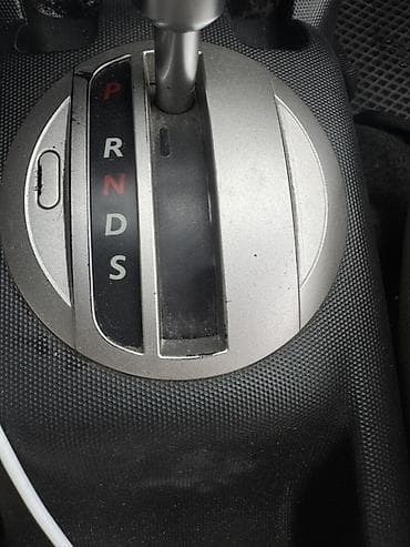 Продажа авто: Honda Fit: 2008 г., 1.5 л, Автомат, Бензин, Хэтчбэк — 8