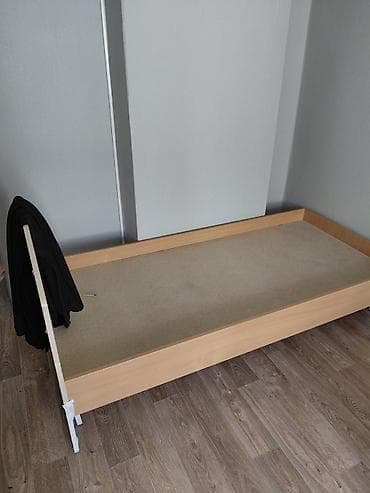 одна спалный кроват: Односпальная кровать с матрасом - Размер спального места — 3