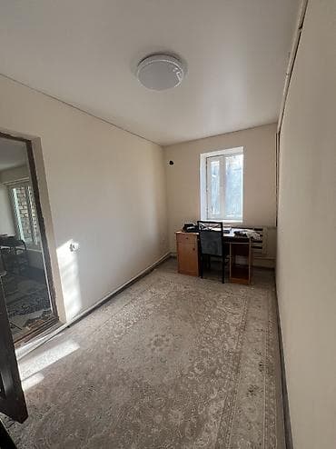 асыл тукум уйлар: Үйдүн жарымы, 81 м², 4 бөлмө, Менчик ээси, Косметикалык оңдоо — 7