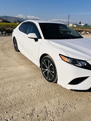 Продажа авто: Toyota Camry: 2019 г., 2.5 л, Автомат, Бензин, Седан — 5