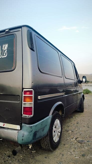 авто выкупом бишкек: Ford Transit: 2000 г., 2.5 л, Механика, Дизель, Минивэн — 10