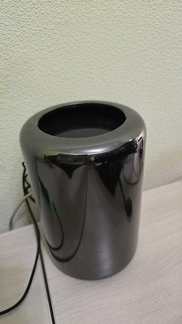 wd blue: Компьютер, ядер - 12, ОЗУ 128 ГБ, Для работы, учебы, Intel Xeon, AMD Radeon Pro, SSD — 1