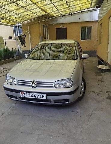 4: Volkswagen Golf: 2000 г., 1.4 л, Механика, Бензин, Хэтчбэк — 1