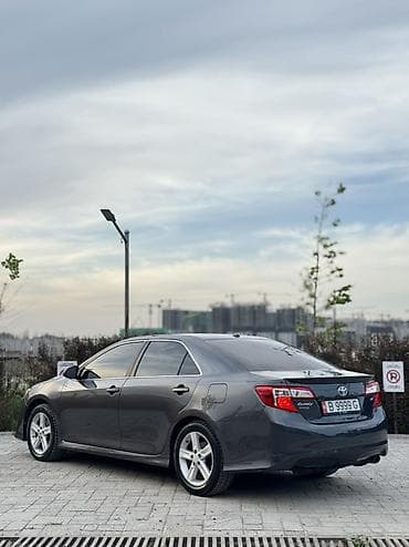 r17 225: Toyota Camry: 2012 г., 2.5 л, Автомат, Бензин, Седан — 4