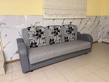 Прямой диван, Б/у