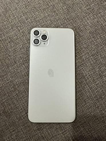 IPhone 11 Pro Max, 256 ГБ, Белый, Защитное стекло, Чехол, 74 %