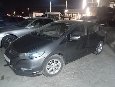 lexus 350h: Honda Insight: 2009 г., 1.3 л, Вариатор, Гибрид, Хэтчбэк — 5