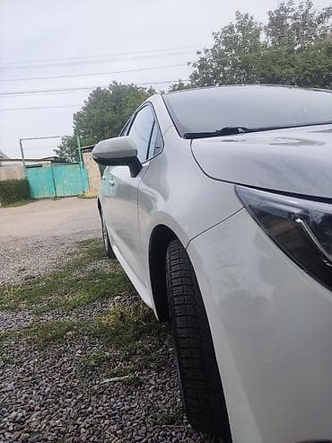 Toyota Corolla: 2021 г., 1.5 л, Автомат, Бензин, Седан — 3
