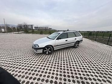 audi a4 2 6: Toyota Caldina: 2000 г., Универсал — 4