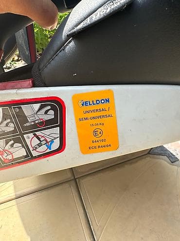 Subaru: Автокресло, цвет - Черный, Б/у — 7