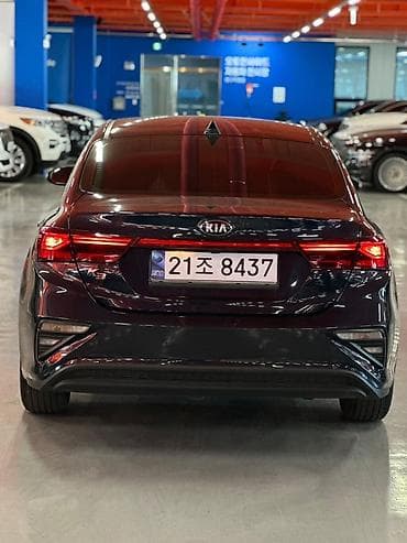 Продажа авто: Kia Cerato: 2020 г., 1.6 л, Автомат, Бензин, Седан — 5