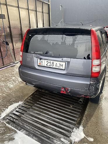 bmw e5: Honda HR-V: 2000 г., 1.6 л, Вариатор, Бензин, Кроссовер — 2