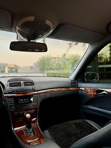 Продажа авто: Mercedes-Benz E-Class: 2004 г., 2 л, Автомат, Бензин, Седан — 7