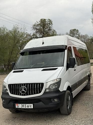 samsung 41: Пассажирский микроавтобус Mercedes‑Benz Sprinter (длинная база — 2