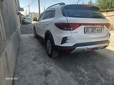 саренто 2020: Kia Rio X-Line: 2021 г., 1.6 л, Автомат, Бензин, Универсал — 4