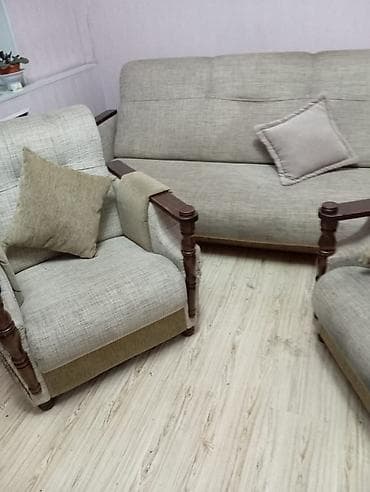 б у мебель в караколе: Комплект мягкой мебели, Б/у, Самовывоз, цвет - Бежевый — 1
