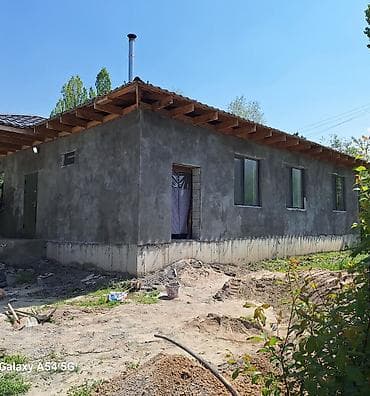 натяжной потолок с линиями: Услуги по ремонту и отделке «под ключ» - Внутренние работы — 2
