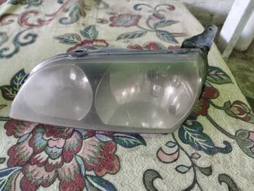 капот матиз 1: Передняя левая фара Toyota 2000 г., Б/у, Оригинал, Япония — 3