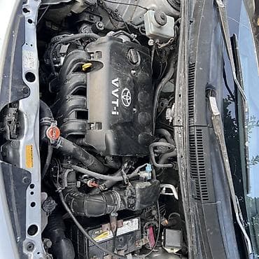 rx 6000: Toyota Ist: 2003 г., Автомат, Бензин, Хэтчбэк — 3