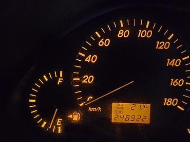 фара на авенсис: Toyota Avensis: 2004 г., 2 л, Автомат, Бензин, Универсал — 10