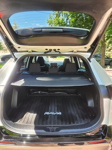 ram dodge: Toyota RAV4: 2023 г., 2.5 л, Автомат, Гибрид, Внедорожник — 8