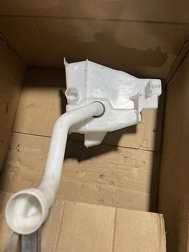 br9: Бачок Subaru 2011 г., Новый, Аналог — 2