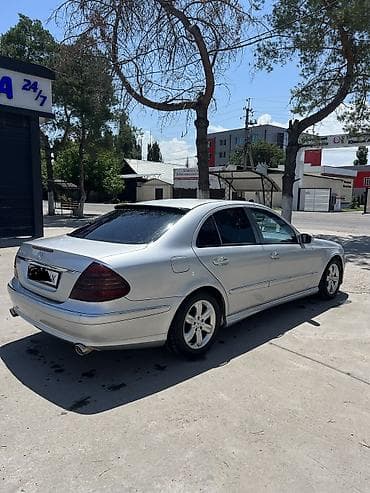 e2 byd: Mercedes-Benz E-Class: 2004 г., Типтроник, Седан — 7