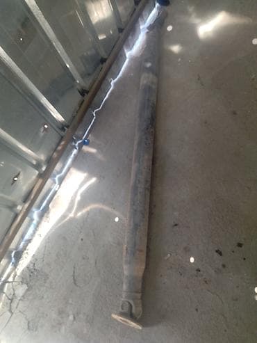 мотор нексия 1: Задний карданный вал Mercedes-Benz 2000 г., Б/у, Оригинал, Германия — 1