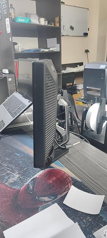 маниторы для пк: Монитор, Dell, LCD, 19" - 20" — 3