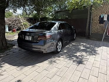 2011: Toyota Camry: 2011 г., 2.5 л, Автомат, Бензин, Седан — 7