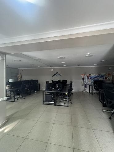 бильярдный клуб в аренду: Сдается в аренду офисное здание площадью 450 кв.м.+ во дворе офис — 6