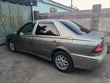 бар авто: Toyota Vista: 2001 г., 2 л, Автомат, Бензин, Седан — 3