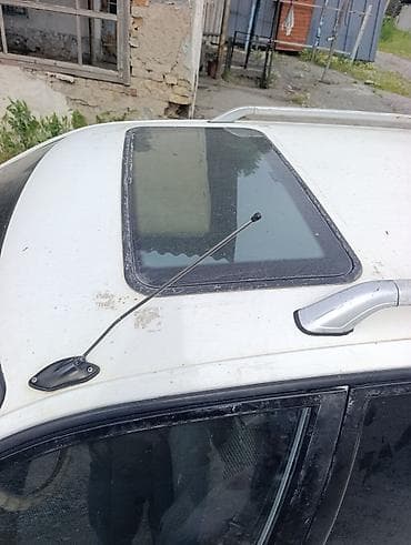 степ вагон 2004: Mitsubishi Space Wagon: 1992 г., Бензин — 5