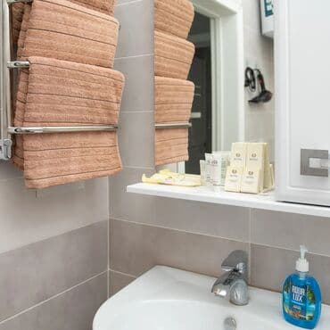 квартиры ош купить дом быта: 1 бөлмө, Душ кабинасы, Жаздык, жууркан-төшөк каптары, Кондиционер — 8