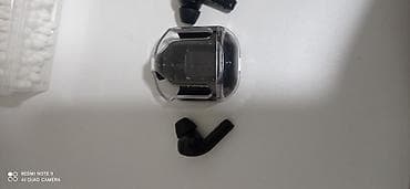 ipod 3 touch: Беспроводные TWS-наушники с зарядным кейсом и LED‑индикатором - — 1