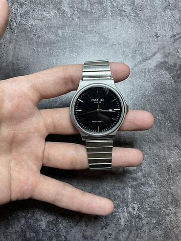 Кварцевые наручные часы Casio - Классический минималистичный дизайн