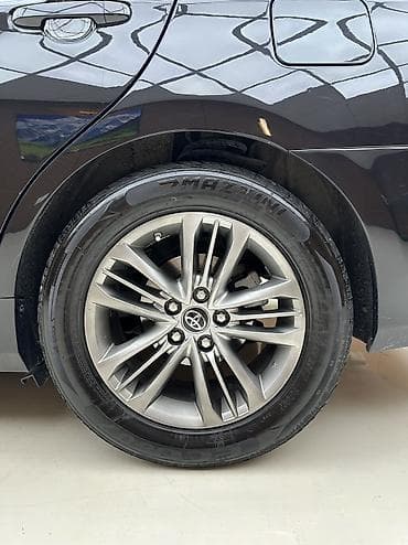 Toyota Camry: 2017 г., 2.5 л, Автомат, Бензин, Седан — 6