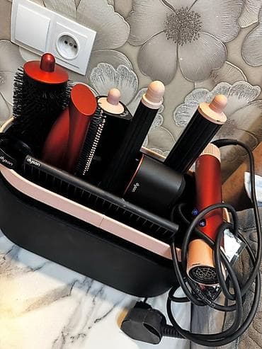 Мультистайлер Dyson, Для выпрямления at lalafo.kg Мультистайлер Dyson, Для выпрямления