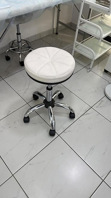 крутящий стул: Табуретка, Новый, Другой материал, Не раскладной — 1