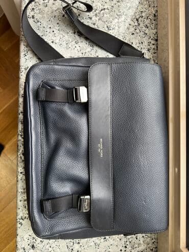 Аксессуары: Сумка оригинальная Michael Kors в отличном состоянии. Покупалась за — 1