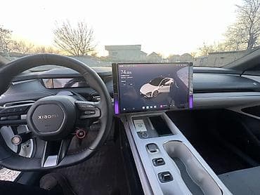 Электротранспорт: Электромобиль Xiaomi SU7 (лифтбек) - Кузов: 5‑дверный — 5