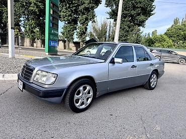 Mercedes-Benz W124: 1993 г., 2.2 л, Механика, Бензин, Седан